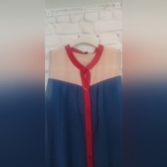 Sher Color block Dress - Picture 5 of 6